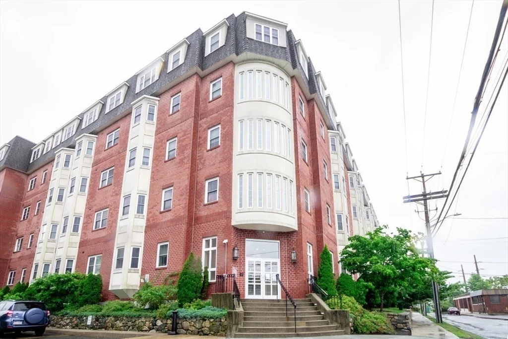 2 bed, 2 bath apartment for rent at 120 Wyllis Ave Unit 319, Everett — photo 15 of 16