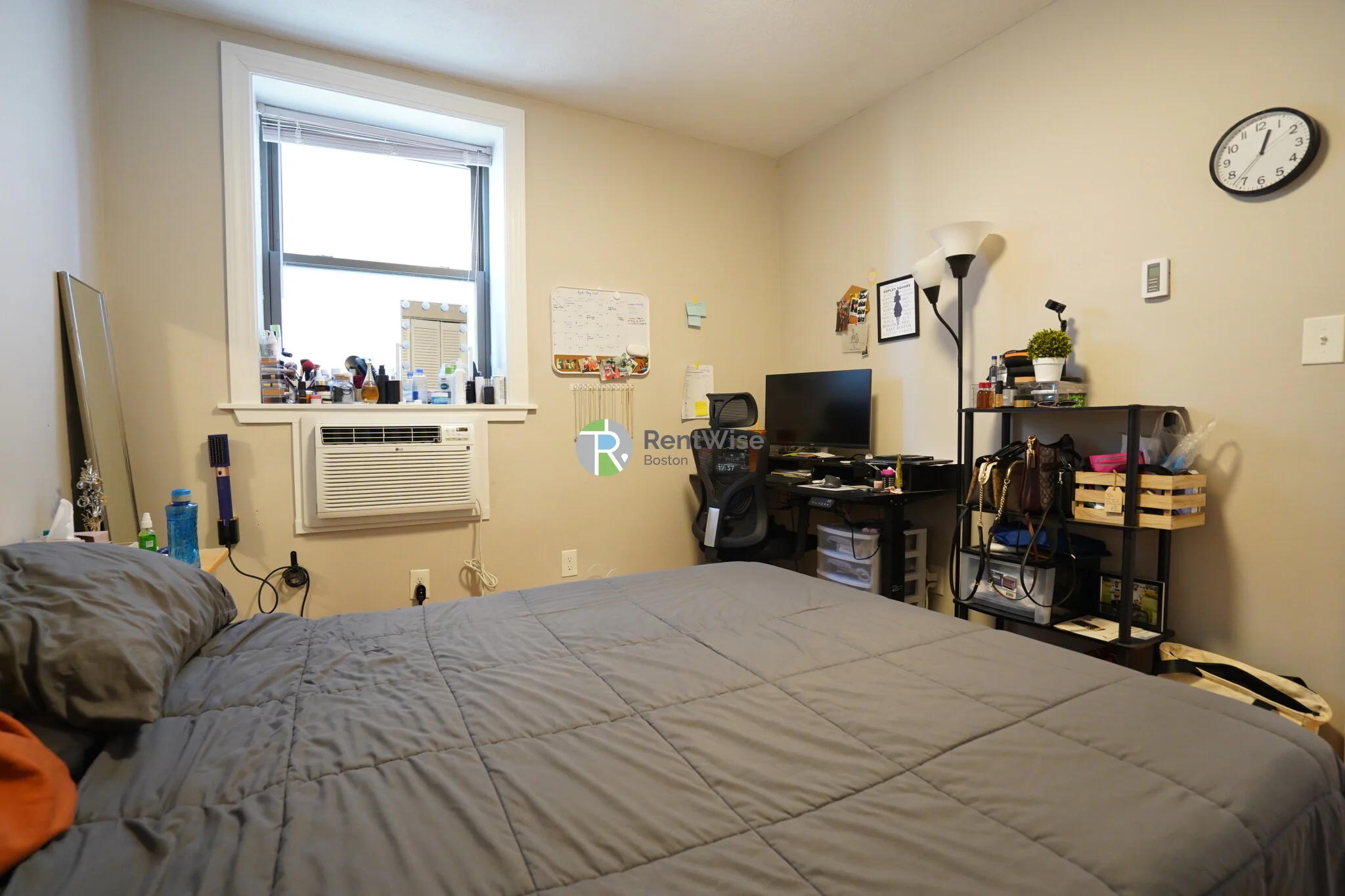 1 bed, 1 bath apartment for rent at 1200 Commonwealth Ave Unit 14, Brighton — photo 7 of 13