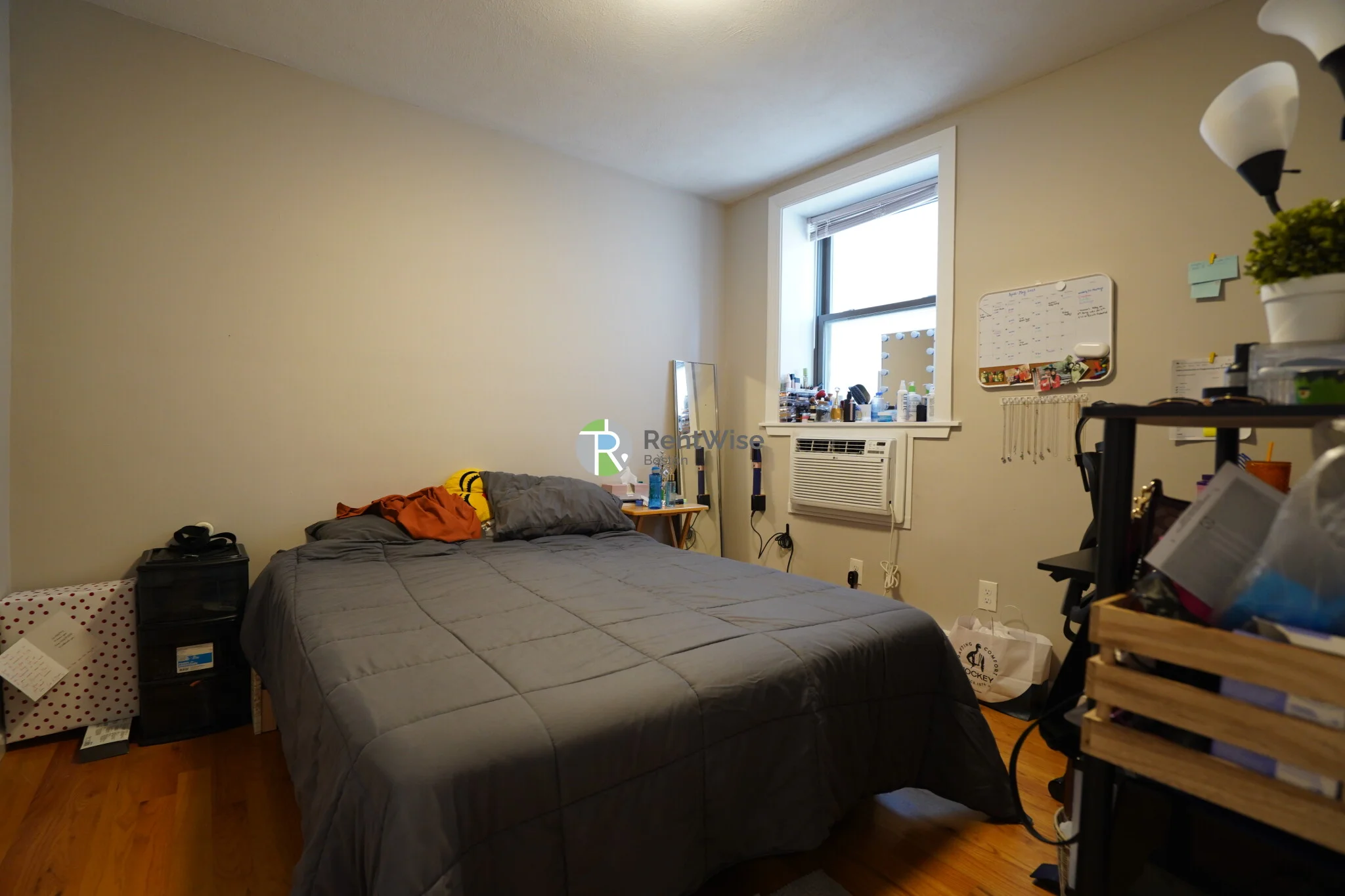 1 bed, 1 bath apartment for rent at 1200 Commonwealth Ave Unit 14, Brighton — photo 6 of 13