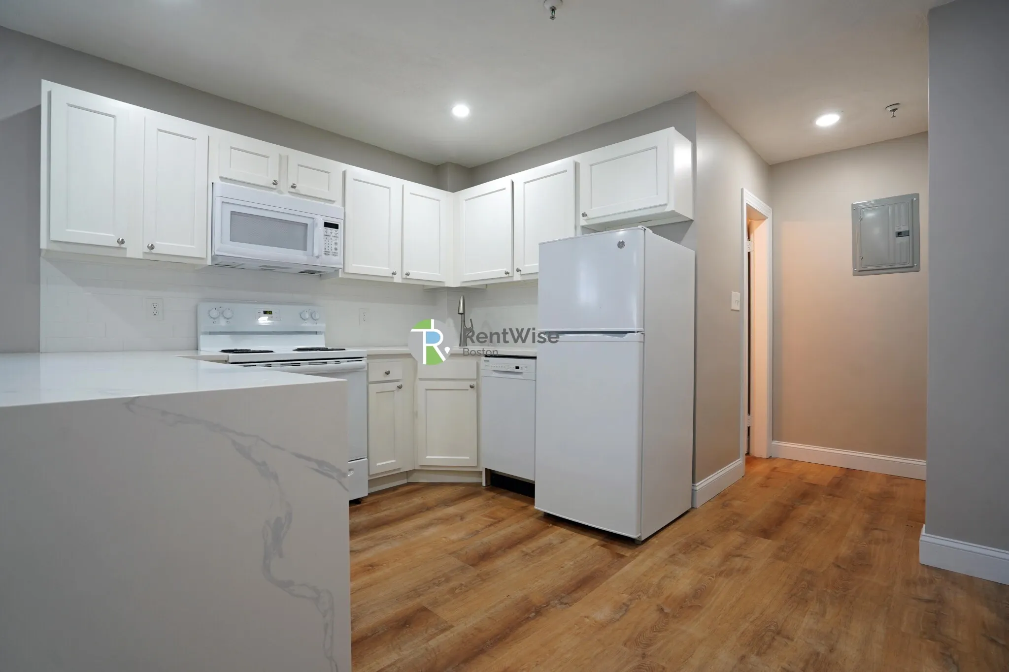 Studio bed, 1 bath apartment for rent at 1200 Commonwealth Ave Unit 1A, Brighton — photo 7 of 11