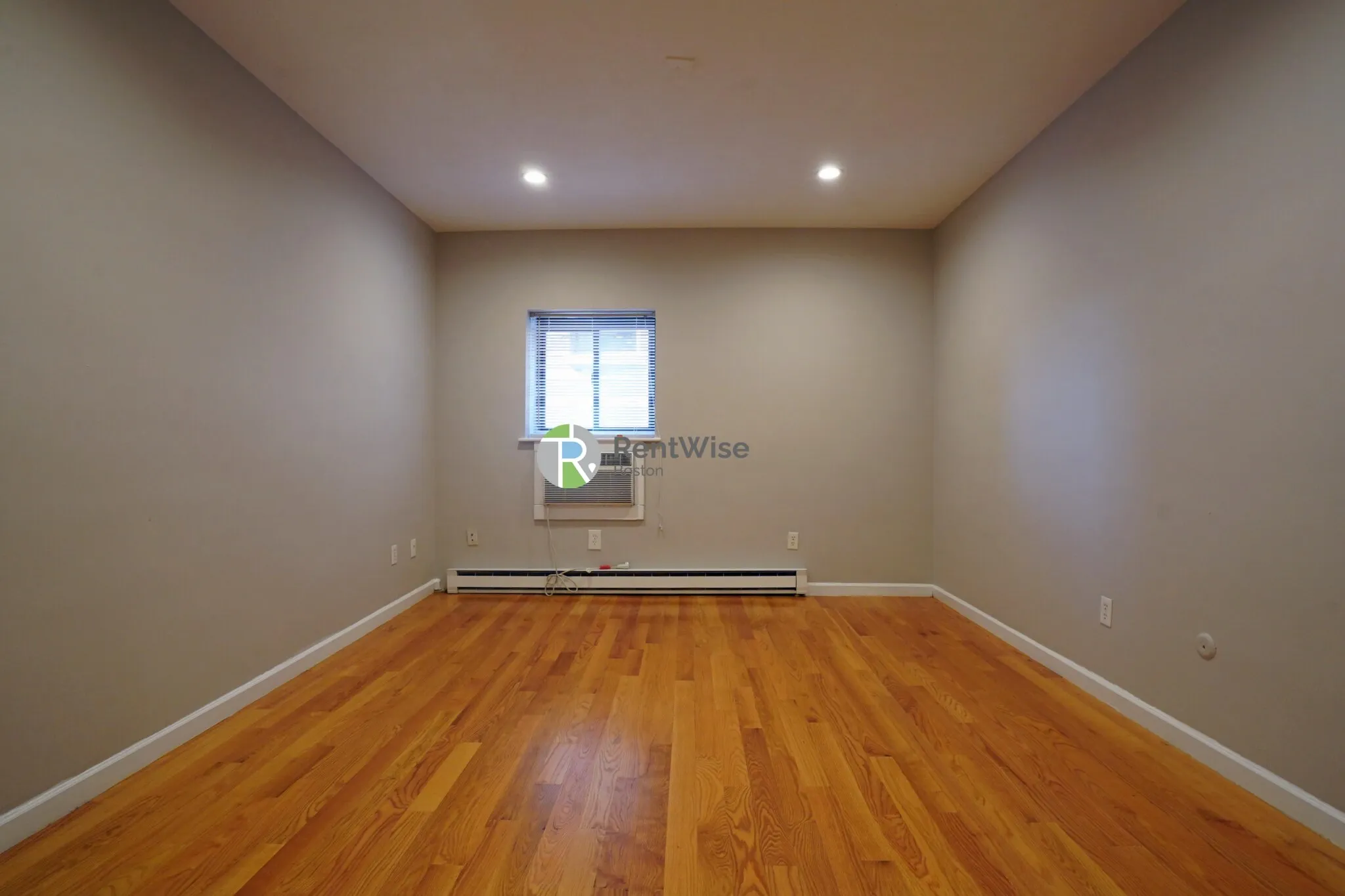 1 bed, 1 bath apartment for rent at 1200 Commonwealth Ave Unit 21, Brighton — photo 3 of 16