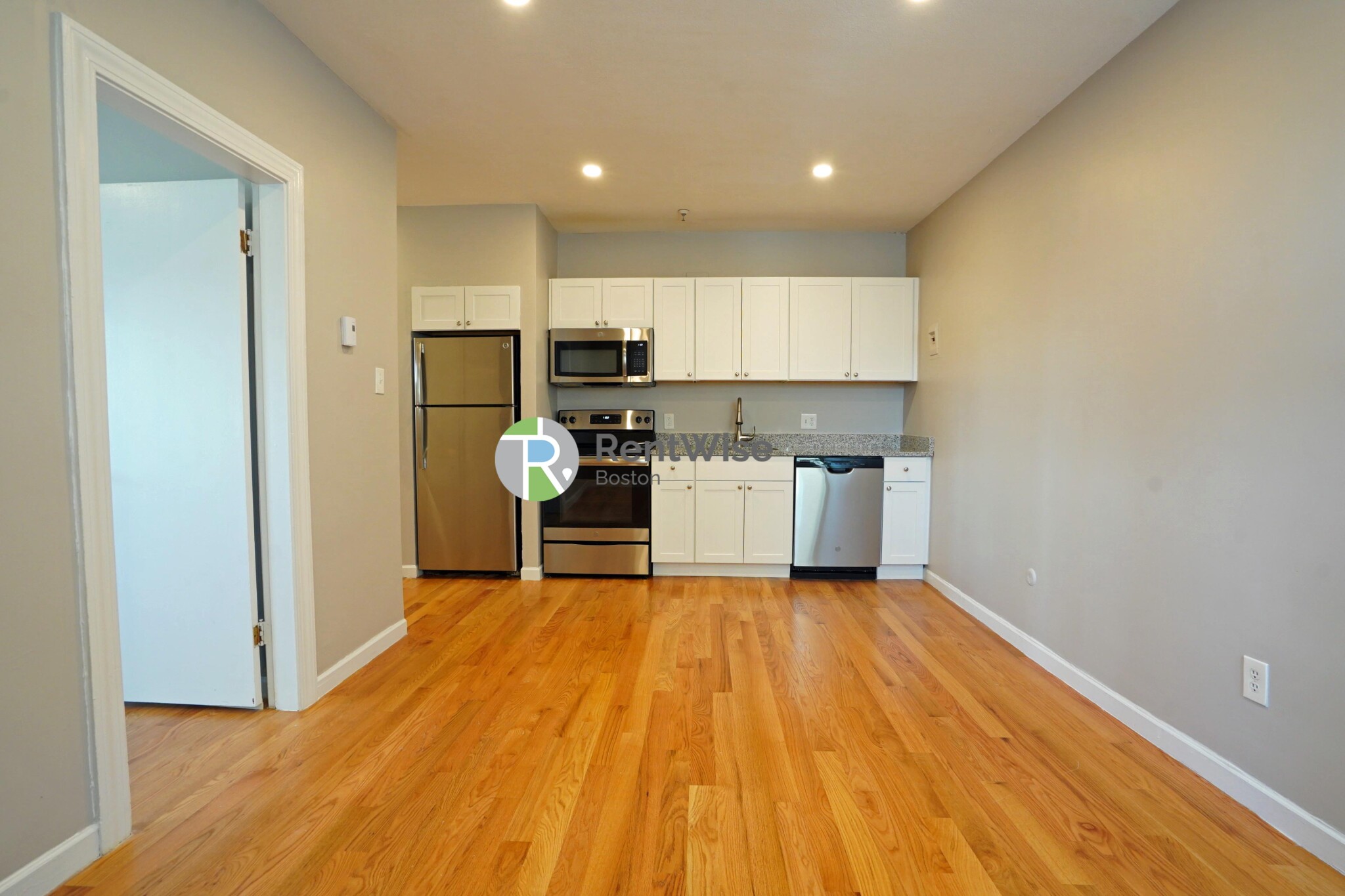 1 bed, 1 bath apartment for rent at 1200 Commonwealth Ave Unit 28, Brighton — photo 4 of 16
