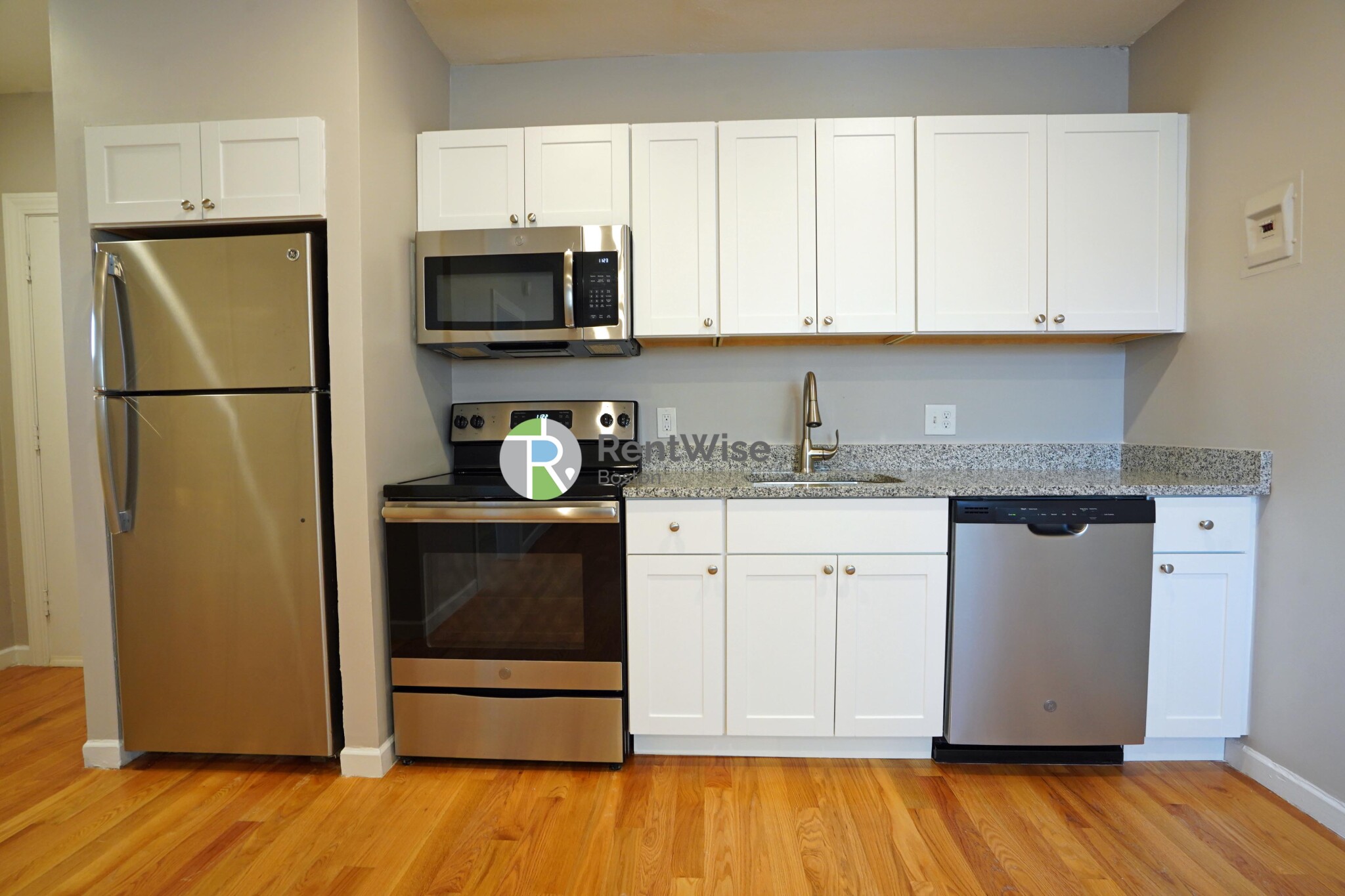 1 bed, 1 bath apartment for rent at 1200 Commonwealth Ave Unit 28, Brighton — photo 6 of 16