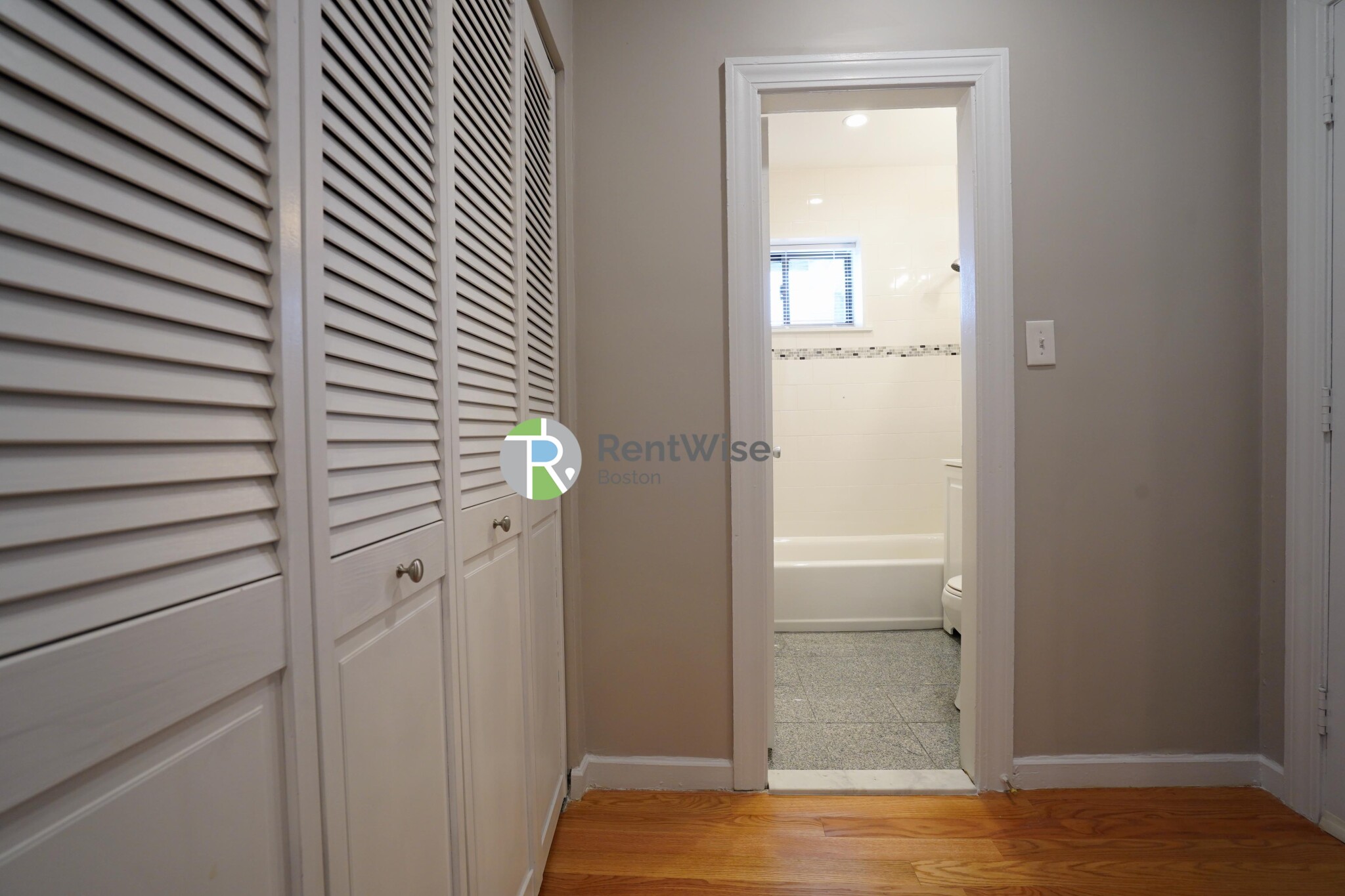 1 bed, 1 bath apartment for rent at 1200 Commonwealth Ave Unit 28, Brighton — photo 2 of 16