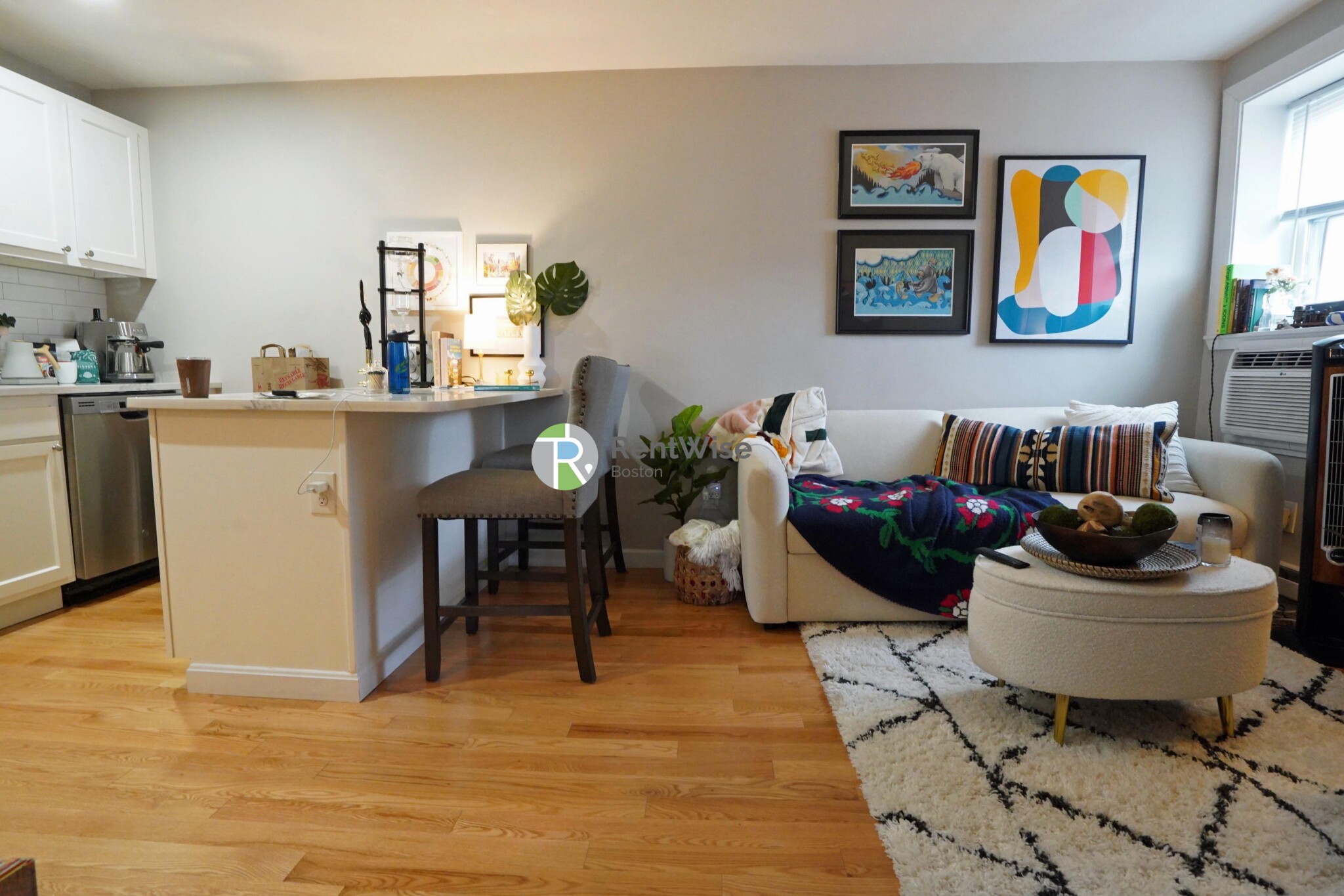 1 bed, 1 bath apartment for rent at 1200 Commonwealth Ave Unit 34, Brighton — photo 4 of 15