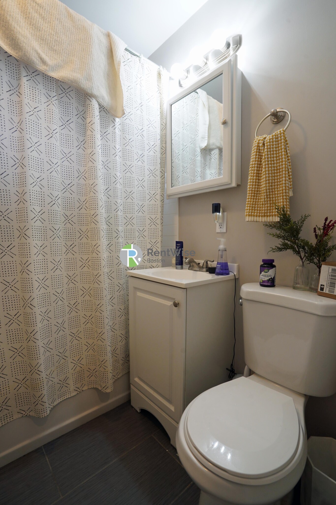1 bed, 1 bath apartment for rent at 1200 Commonwealth Ave Unit 34, Brighton — photo 11 of 15