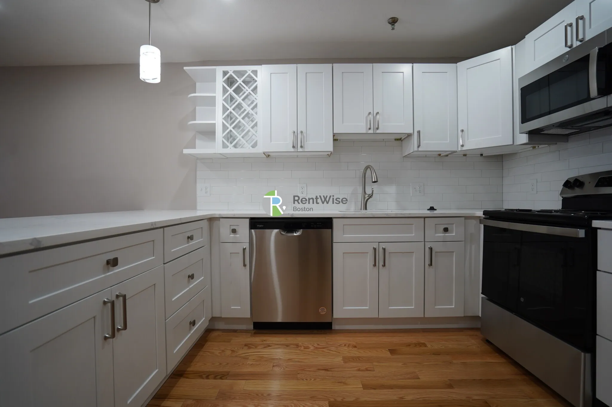 2 bed, 1 bath apartment for rent at 1200 Commonwealth Ave Unit 35, Brighton — photo 7 of 21