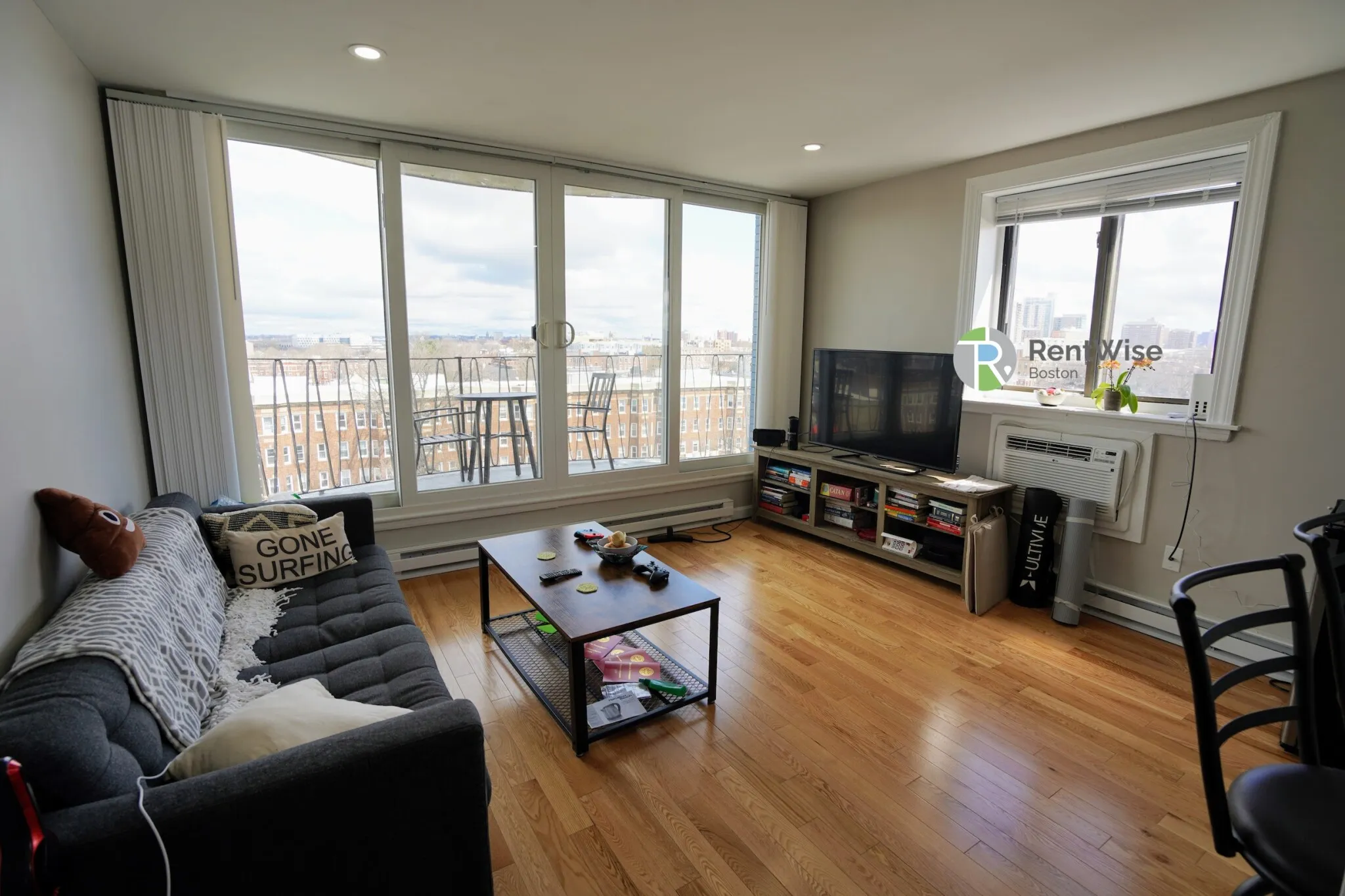 2 bed, 1 bath apartment for rent at 1200 Commonwealth Ave Unit 36, Brighton