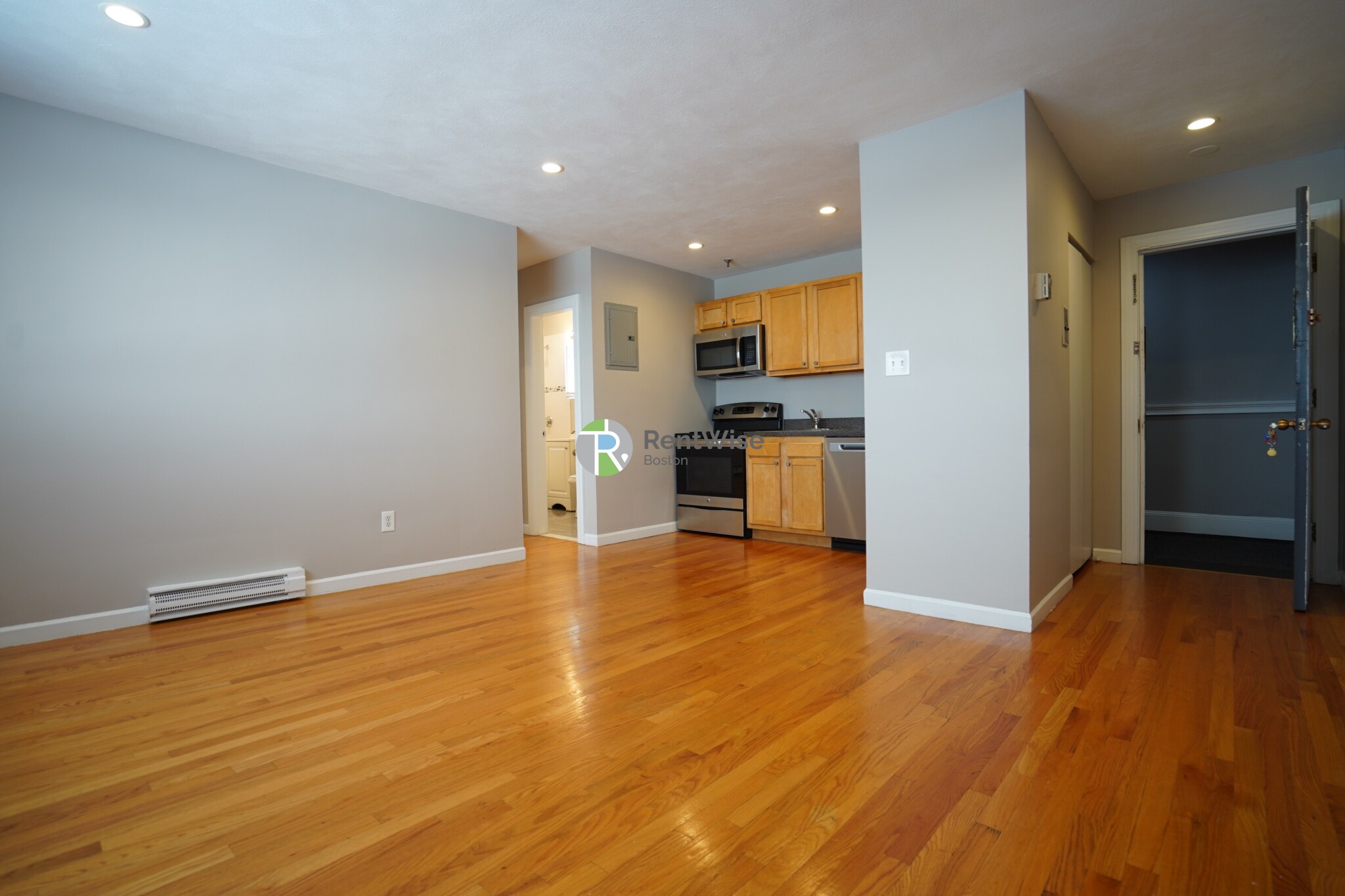1 bed, 1 bath apartment for rent at 1200 Commonwealth Ave Unit 40, Brighton — photo 3 of 14