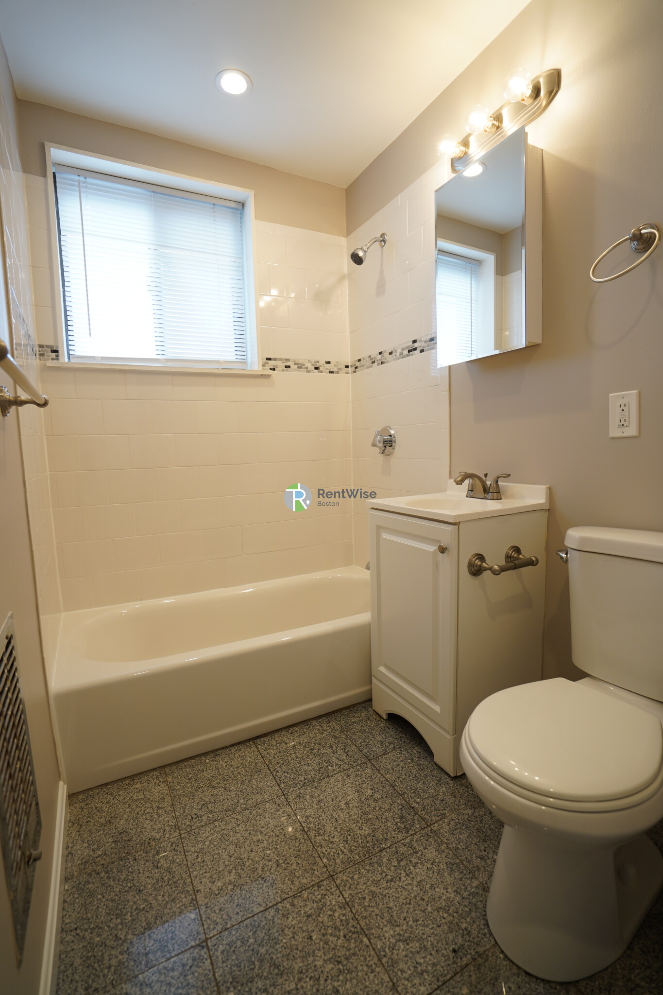 1 bed, 1 bath apartment for rent at 1200 Commonwealth Ave Unit 40, Brighton — photo 10 of 14