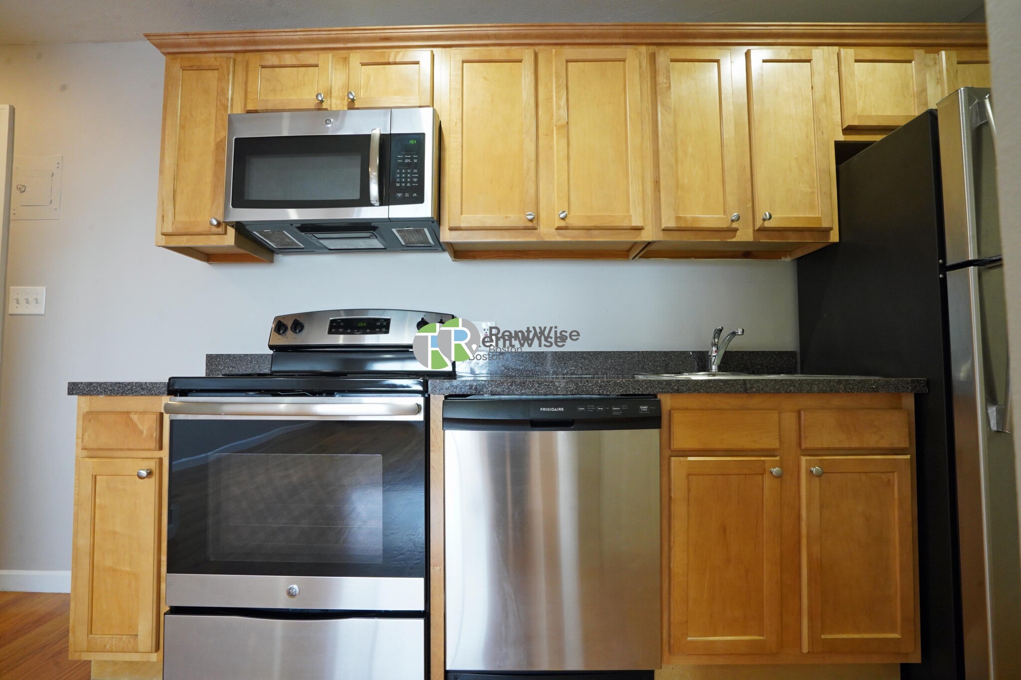 2 bed, 1 bath apartment for rent at 1200 Commonwealth Ave Unit 41, Brighton — photo 8 of 20