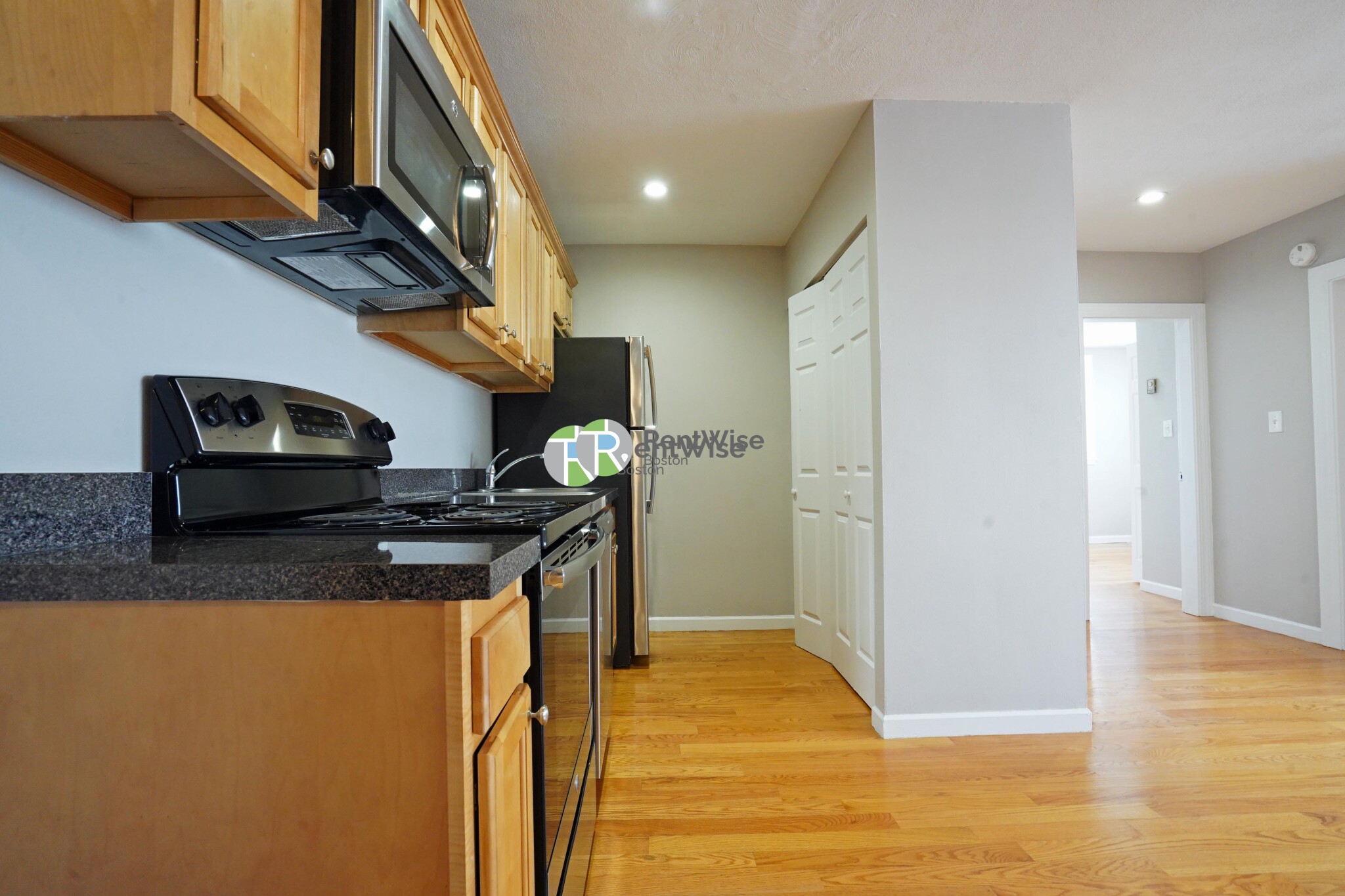 2 bed, 1 bath apartment for rent at 1200 Commonwealth Ave Unit 41, Brighton — photo 7 of 20