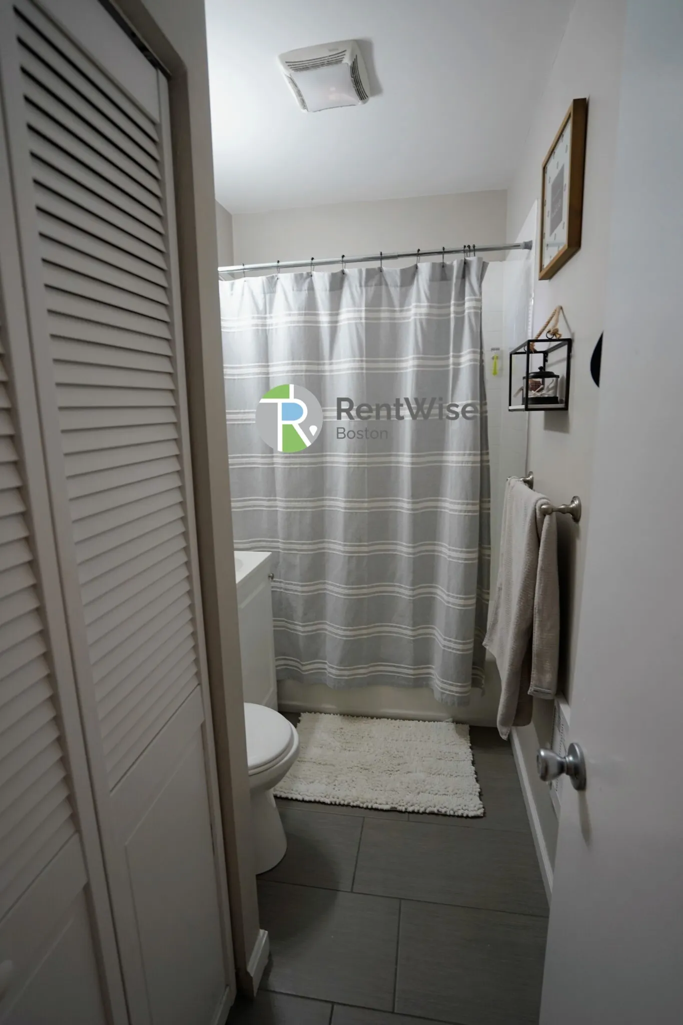 2 bed, 1 bath apartment for rent at 1200 Commonwealth Ave Unit 5, Brighton — photo 11 of 18