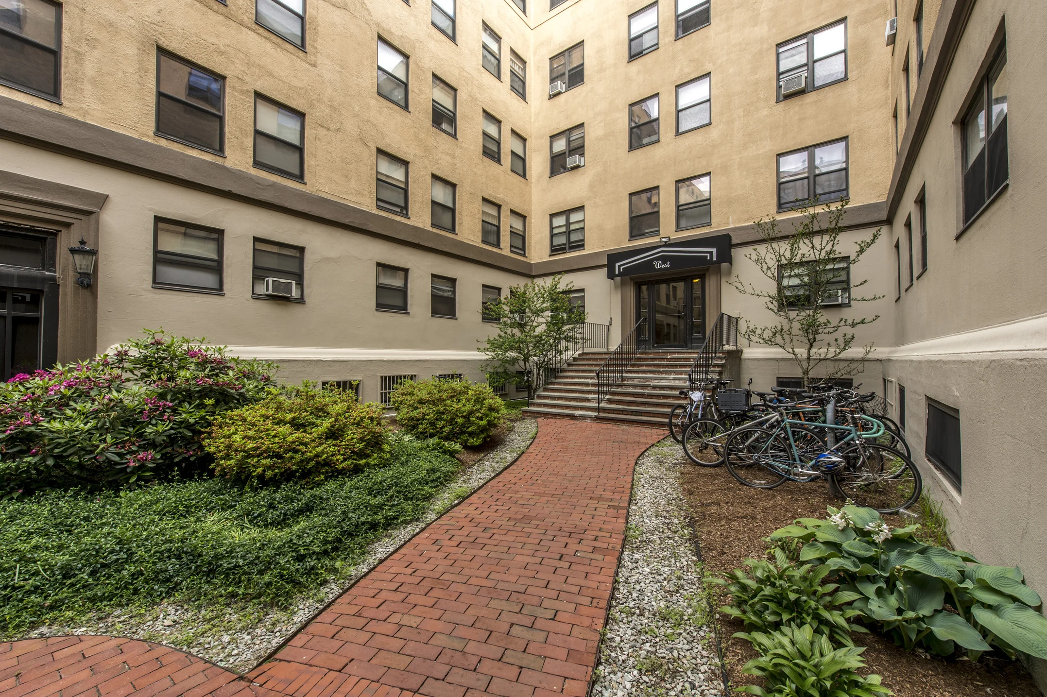 Studio bed, 1 bath apartment for rent at 1200 Massachusetts Ave Unit 201W, Riverside — photo 14 of 17