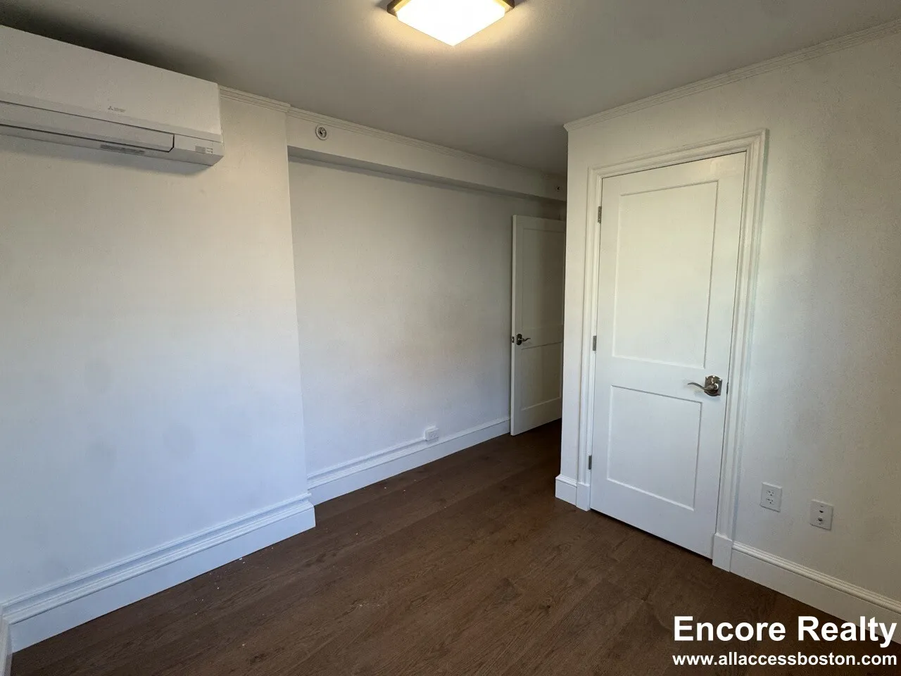 2 bed, 1 bath apartment for rent at 1200 Massachusetts Ave Unit 207M, Riverside — photo 10 of 14