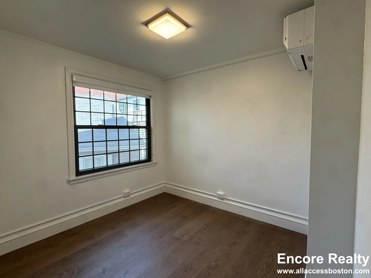 2 bed, 1 bath apartment for rent at 1200 Massachusetts Ave Unit 207M, Riverside — photo 9 of 14