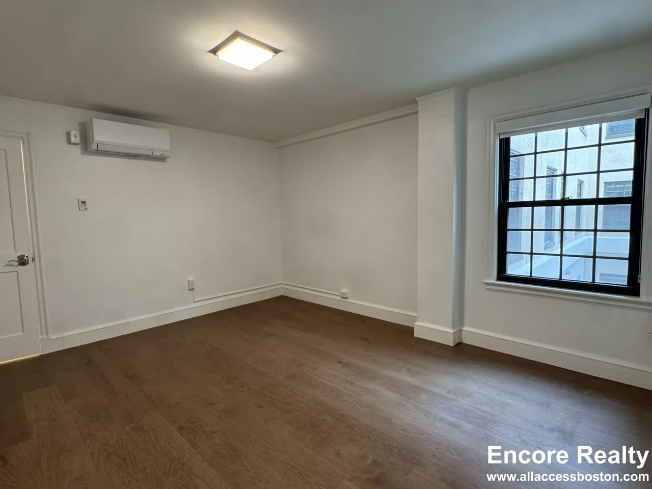 1 bed, 1 bath apartment for rent at 1200 Massachusetts Ave Unit 208, Riverside — photo 1 of 6