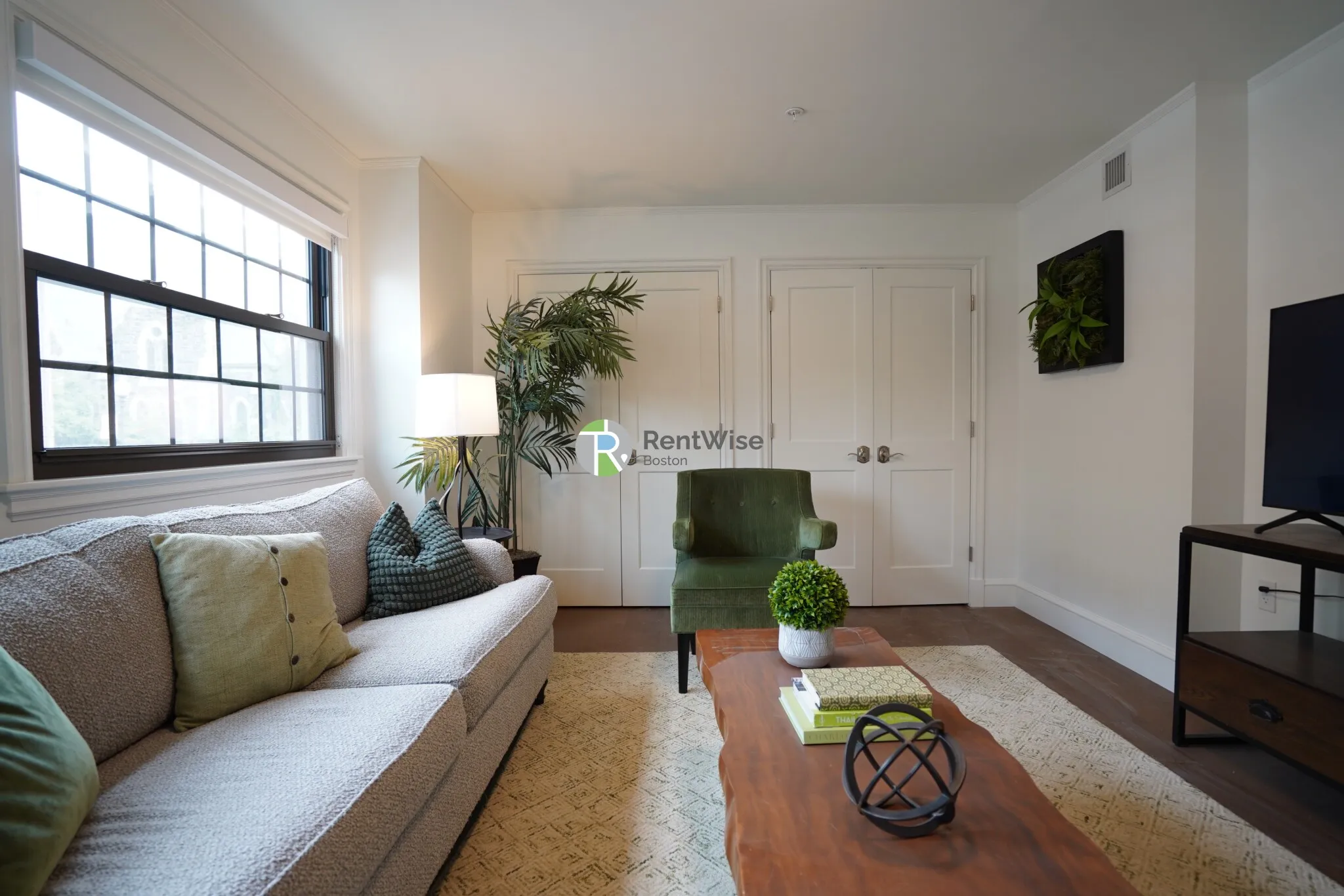 3 bed, 1 bath apartment for rent at 1200 Massachusetts Ave Unit 209, Riverside — photo 3 of 18