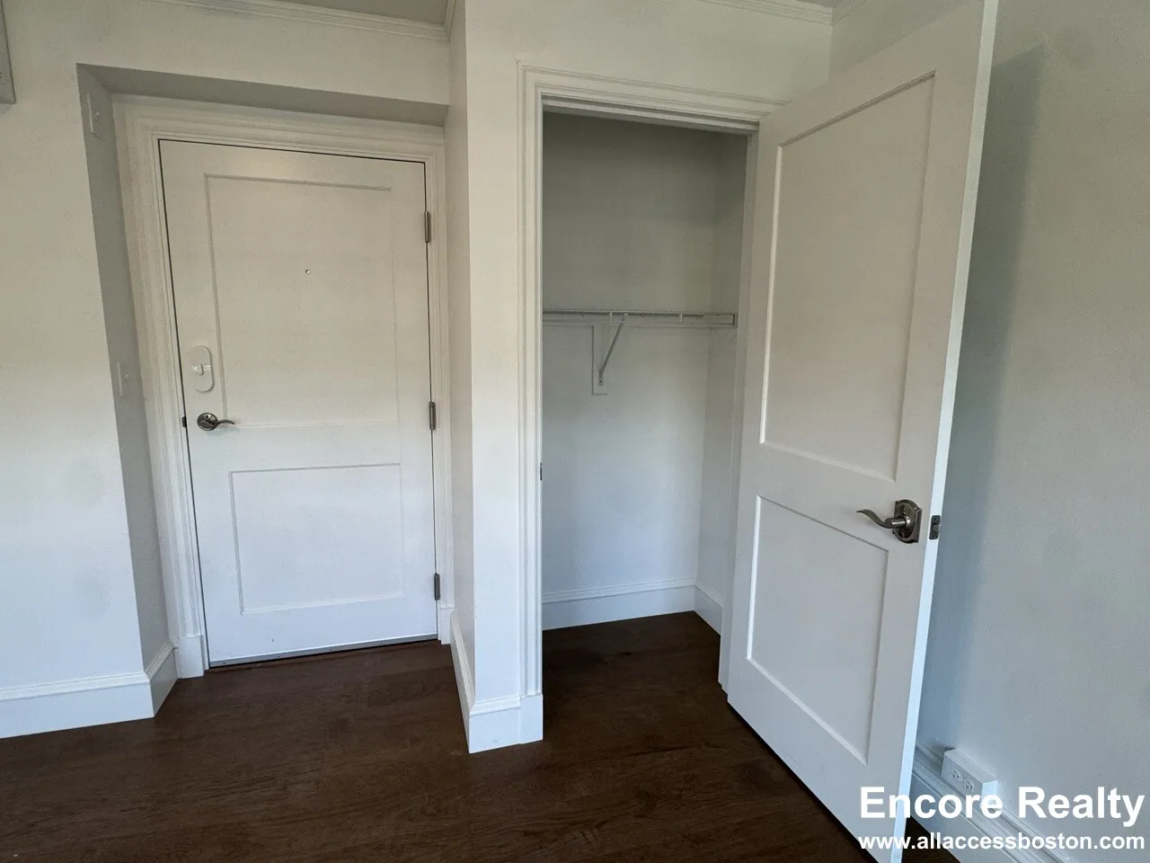 Studio bed, 1 bath apartment for rent at 1200 Massachusetts Ave Unit 301M, Riverside — photo 3 of 7