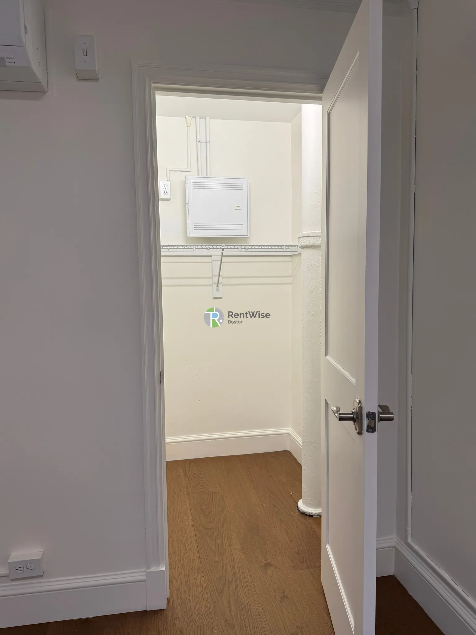 1 bed, 1 bath apartment for rent at 1200 Massachusetts Ave Unit 410, Riverside — photo 9 of 29