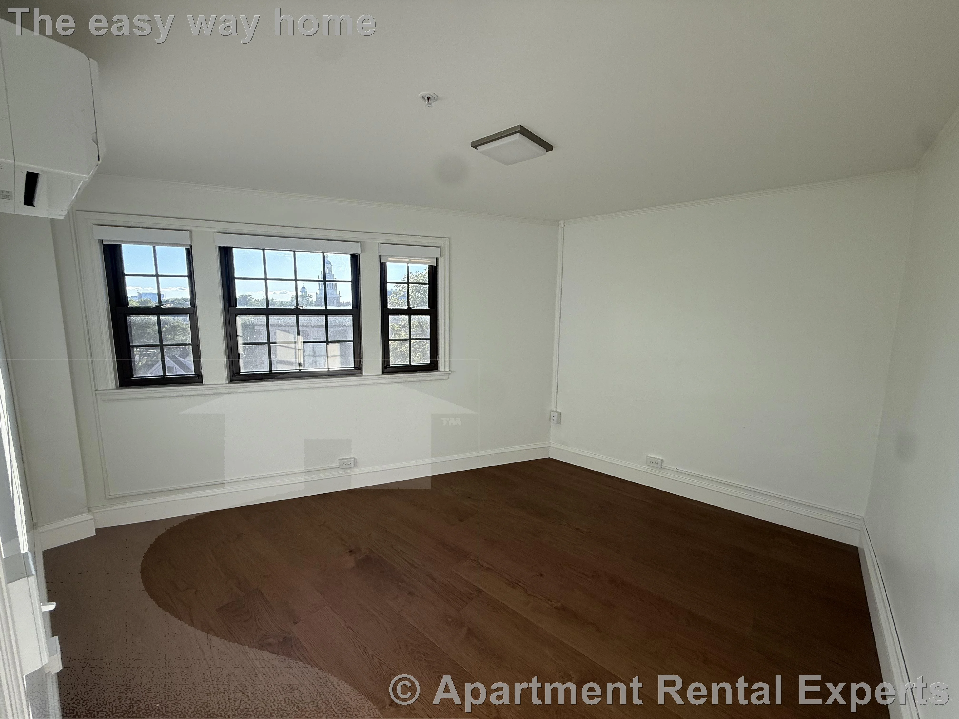 2 bed, 1 bath apartment for rent at 1200 Massachusetts Ave Unit 507, Harvard Square — photo 4 of 10