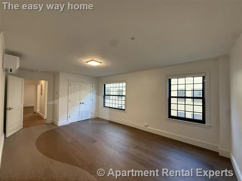 1 bed, 1 bath apartment for rent at 1200 Massachusetts Ave Unit 515, Harvard Square — photo 1 of 7