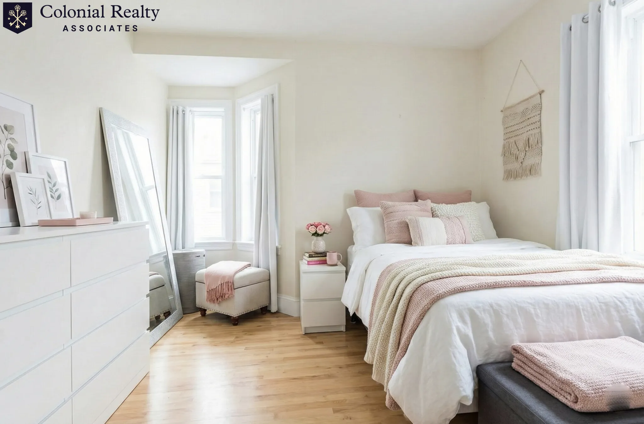 4 bed, 2 bath apartment for rent at 1203 Beacon St Unit 3, Brookline — photo 1 of 10