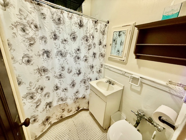 Studio bed, 1 bath apartment for rent at 1203 Boylston St Unit 26, Fenway — photo 8 of 11