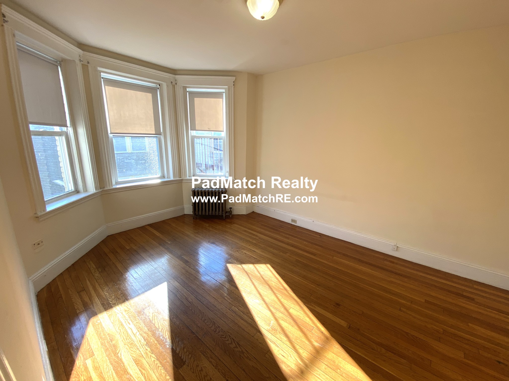 Studio bed, 1 bath apartment for rent at 1203 Boylston St Unit 52*, Fenway — photo 1 of 7