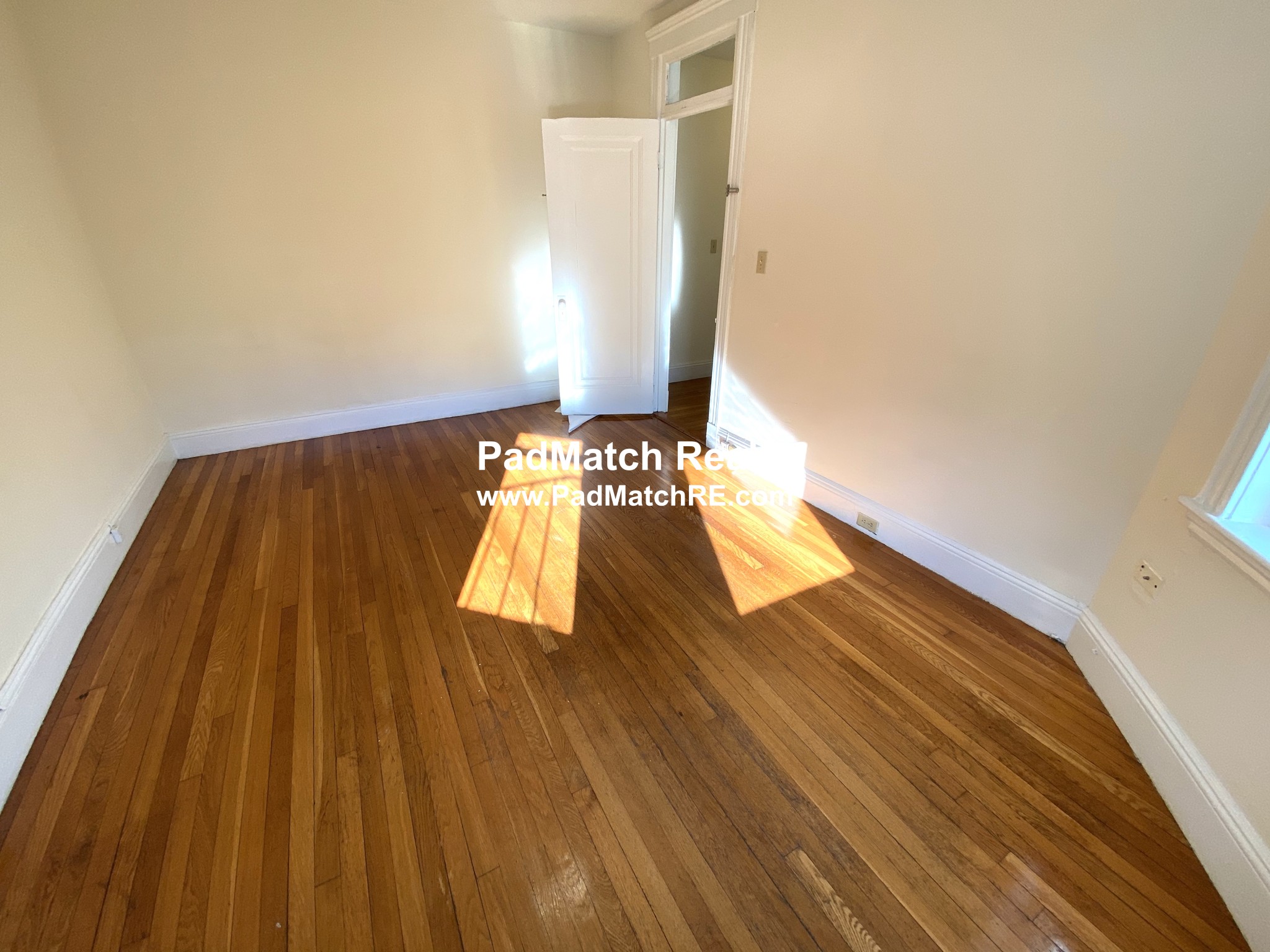Studio bed, 1 bath apartment for rent at 1203 Boylston St Unit 52*, Fenway — photo 2 of 7