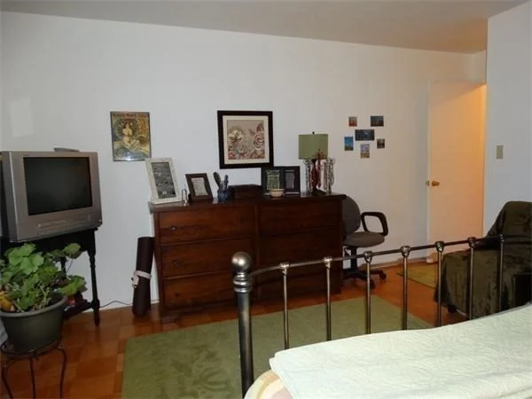 2 bed, 1 bath apartment for rent at 1203 Windsor Unit 1203, Framingham — photo 18 of 24