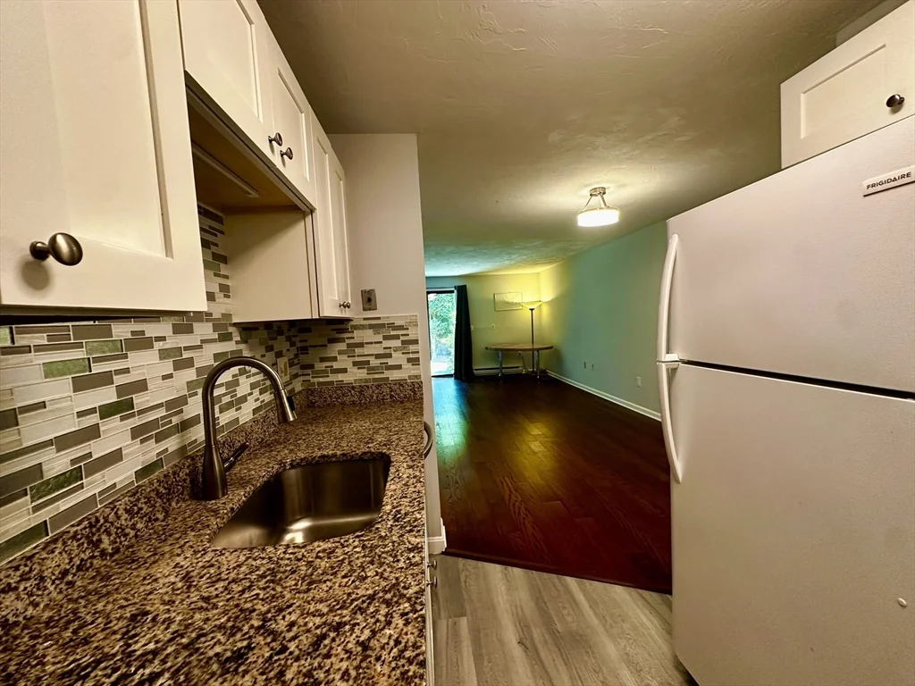 2 bed, 1 bath apartment for rent at 1205 Grafton St Unit B18, Broadmeadow Brook — photo 13 of 39