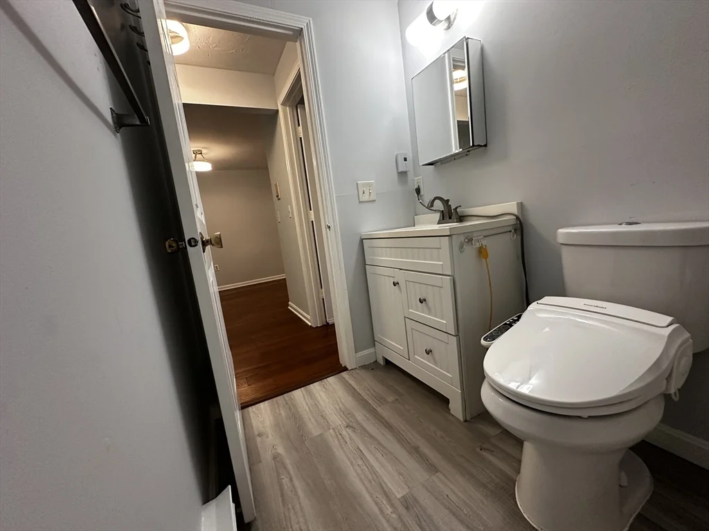2 bed, 1 bath apartment for rent at 1205 Grafton St Unit B18, Broadmeadow Brook — photo 24 of 39