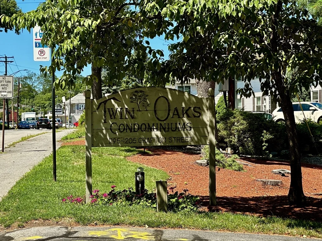 2 bed, 1 bath apartment for rent at 1205 Grafton St Unit B18, Broadmeadow Brook — photo 1 of 39