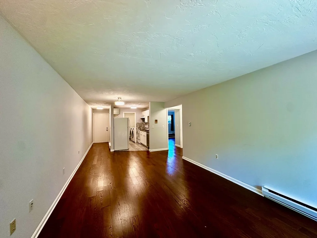 2 bed, 1 bath apartment for rent at 1205 Grafton St Unit B18, Broadmeadow Brook — photo 7 of 39