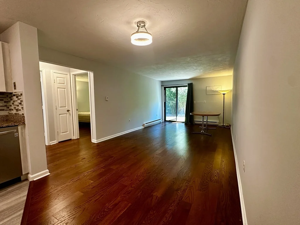 2 bed, 1 bath apartment for rent at 1205 Grafton St Unit B18, Broadmeadow Brook — photo 5 of 39