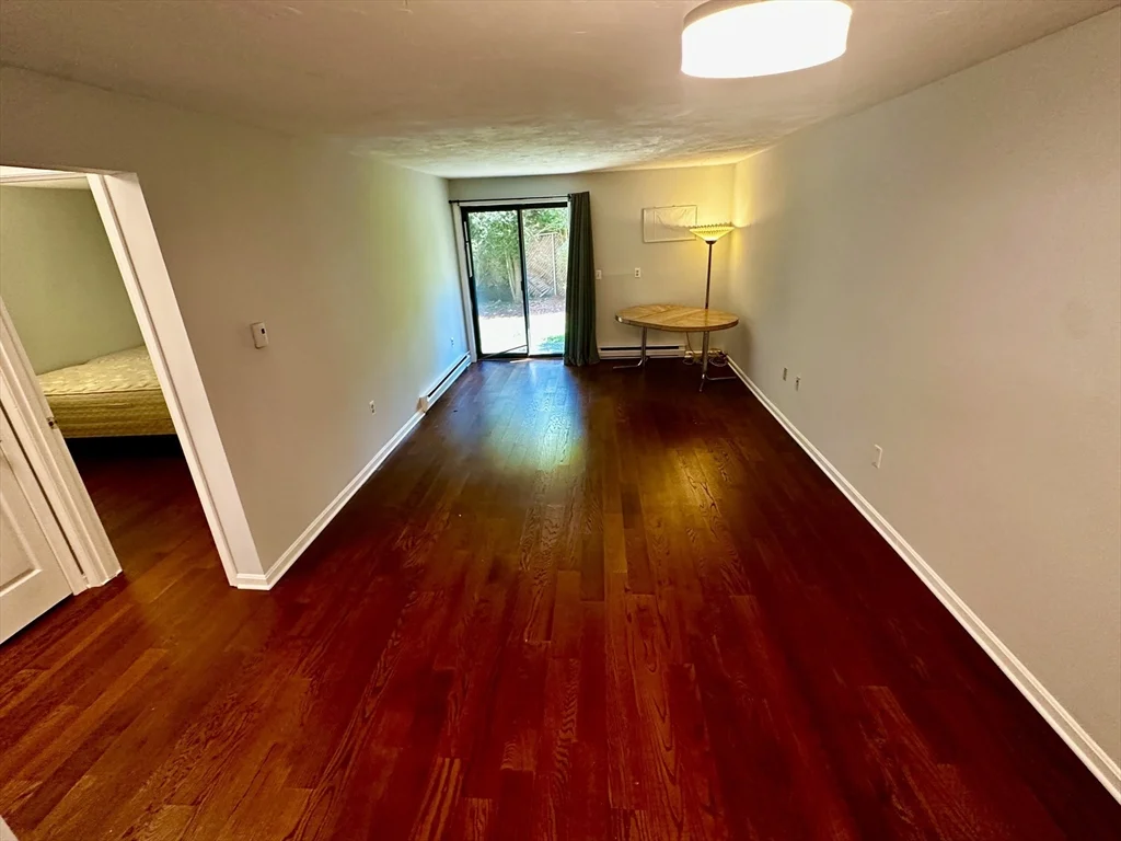 2 bed, 1 bath apartment for rent at 1205 Grafton St Unit B18, Broadmeadow Brook — photo 4 of 39