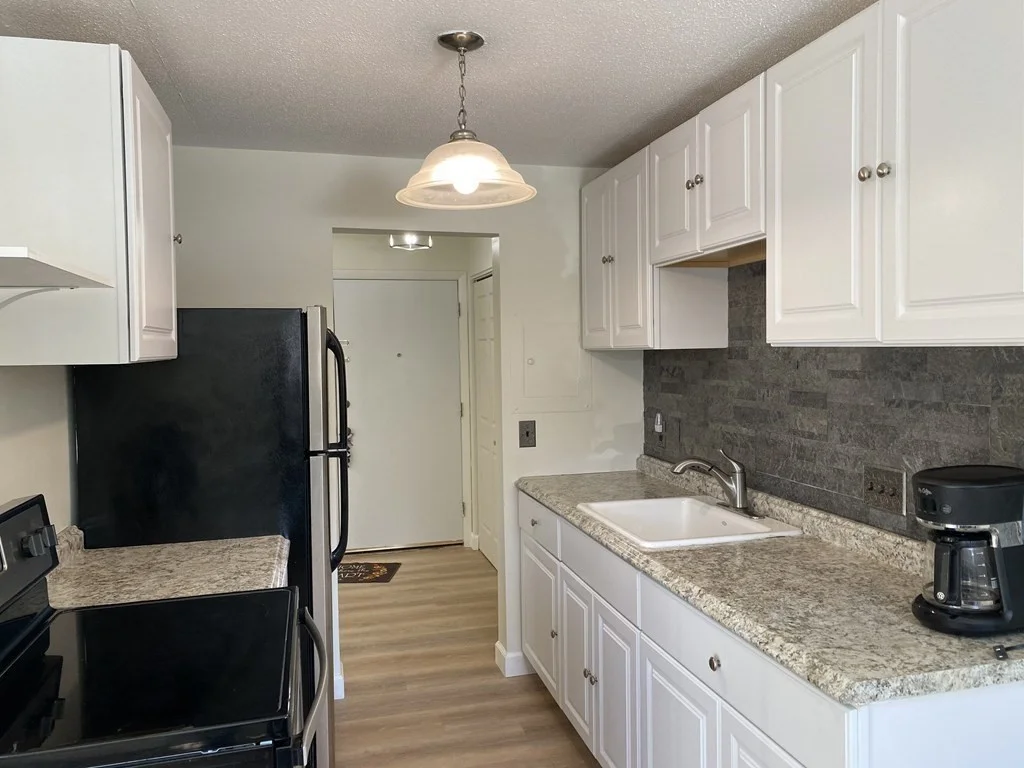 1 bed, 1 bath apartment for rent at 1208 Greendale Ave Unit 209, Needham — photo 3 of 10