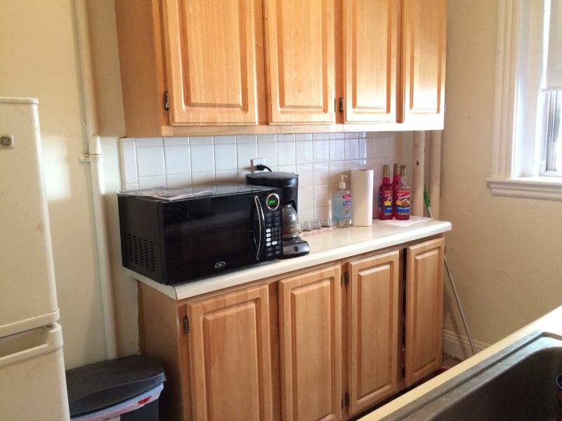 2 bed, 1 bath apartment for rent at 1209 Boylston St Unit 1, Fenway — photo 1 of 14