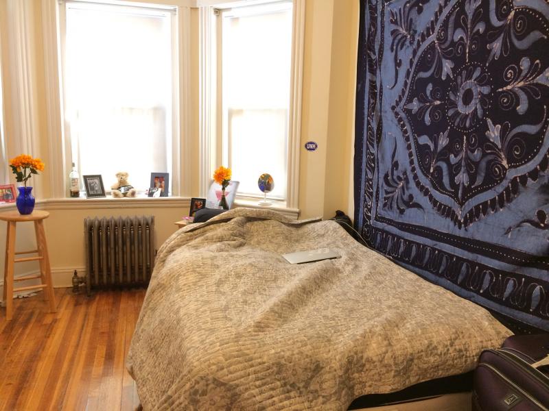 2 bed, 1 bath apartment for rent at 1209 Boylston St Unit 1, Fenway — photo 12 of 14