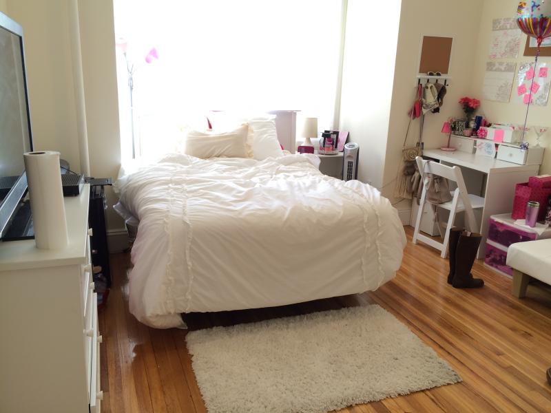 2 bed, 1 bath apartment for rent at 1209 Boylston St Unit 1, Fenway — photo 6 of 14