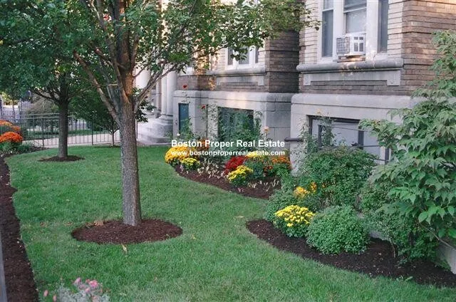 1 bed, 1 bath apartment for rent at 1209 Boylston St Unit 102, Fenway — photo 5 of 6