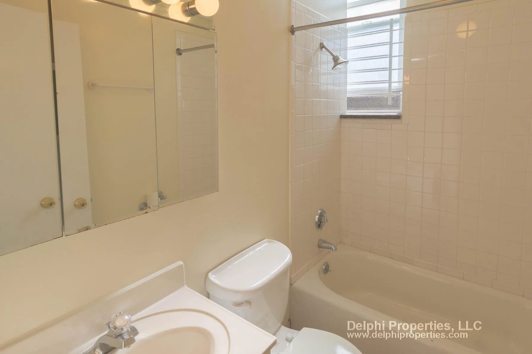 1 bed, 1 bath apartment for rent at 1209 Boylston St Unit 102, Fenway — photo 4 of 6