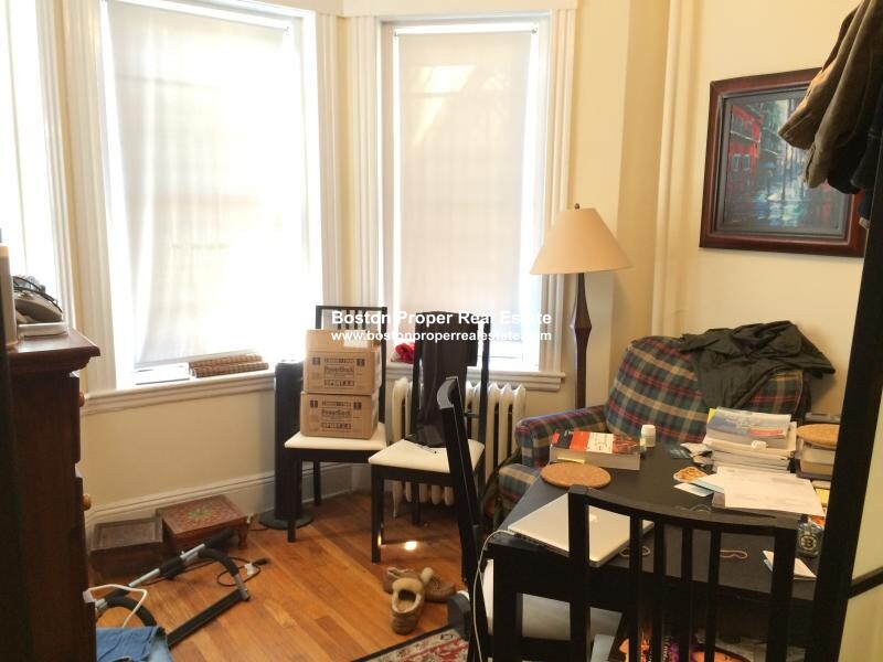 Studio bed, 1 bath apartment for rent at 1209 Boylston St Unit 42, Fenway — photo 2 of 8