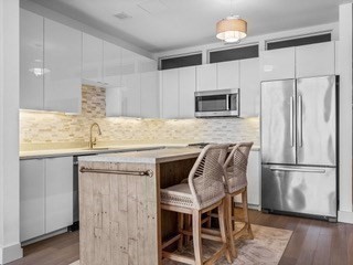 1 bed, 1 bath apartment for rent at 121-127 Portland St Unit 304, Boston — photo 6 of 20