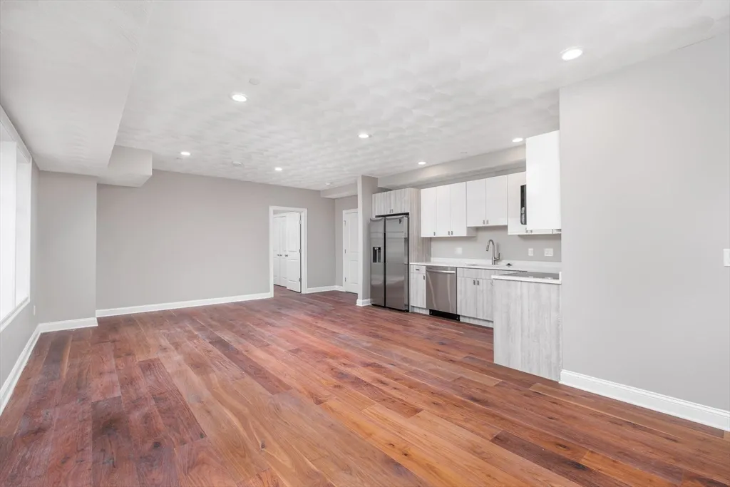 2 bed, 1 bath apartment for rent at 121 Addison St Unit 1, East Boston — photo 4 of 18