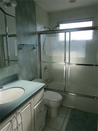 3 bed, 2 bath apartment for rent at 121 Andrew St Unit 0, Newton Highlands — photo 8 of 11