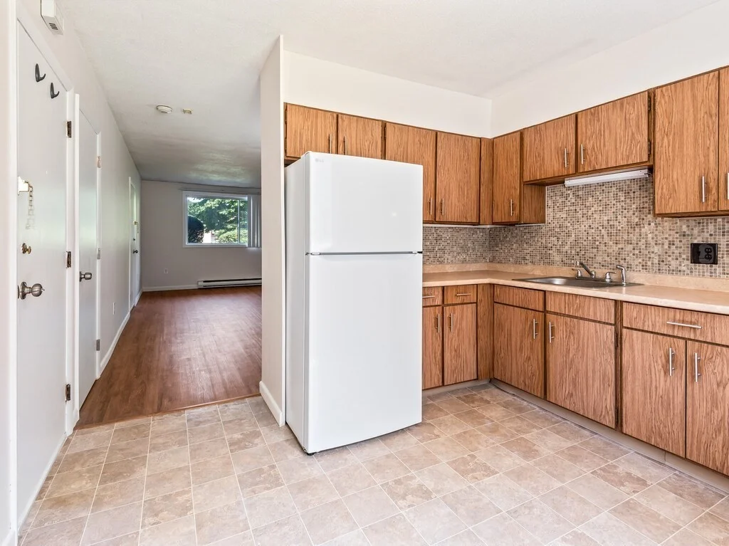 2 bed, 1 bath apartment for rent at 121 Bailey Rd Unit D31, Worcester — photo 6 of 23