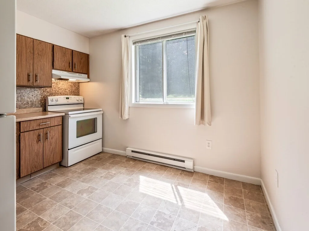 2 bed, 1 bath apartment for rent at 121 Bailey Rd Unit D31, Worcester — photo 7 of 23