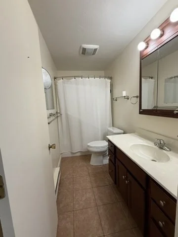 2 bed, 1 bath apartment for rent at 121 Bailey St Unit F56, Worcester — photo 9 of 11